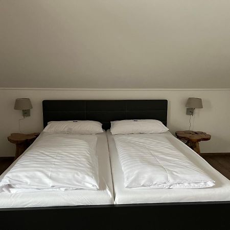Wurznwirt Hotel Шнайцелройт Екстериор снимка