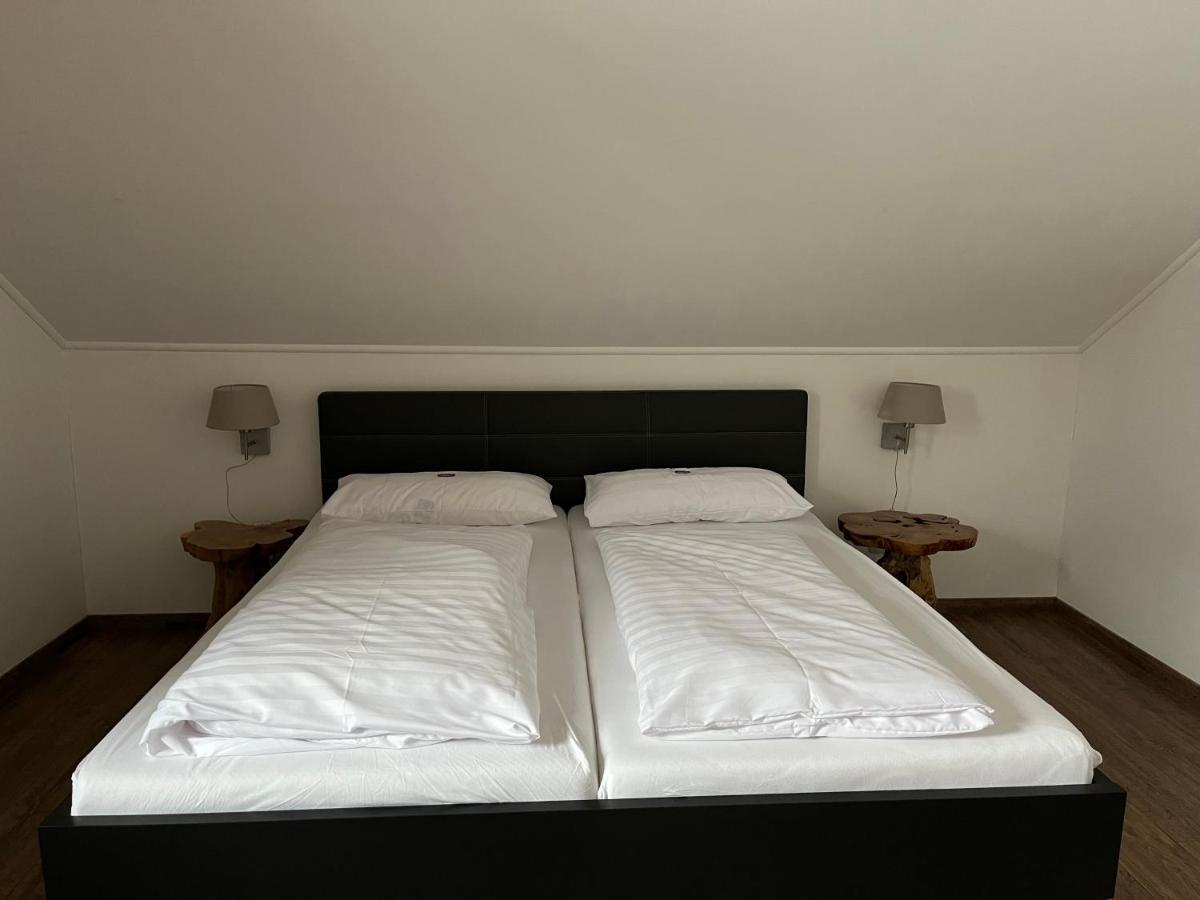 Wurznwirt Hotel Шнайцелройт Екстериор снимка