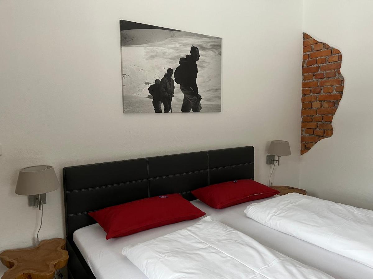 Wurznwirt Hotel Шнайцелройт Екстериор снимка