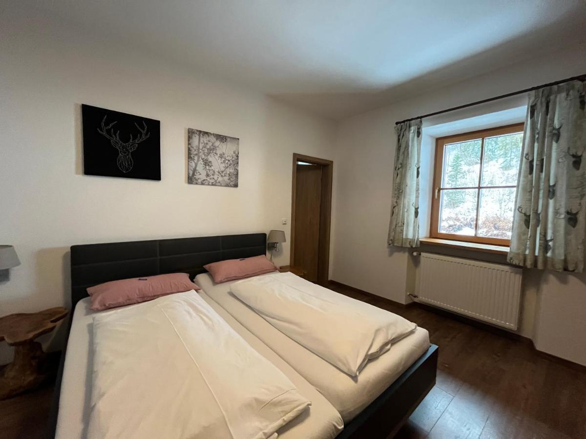 Wurznwirt Hotel Шнайцелройт Екстериор снимка